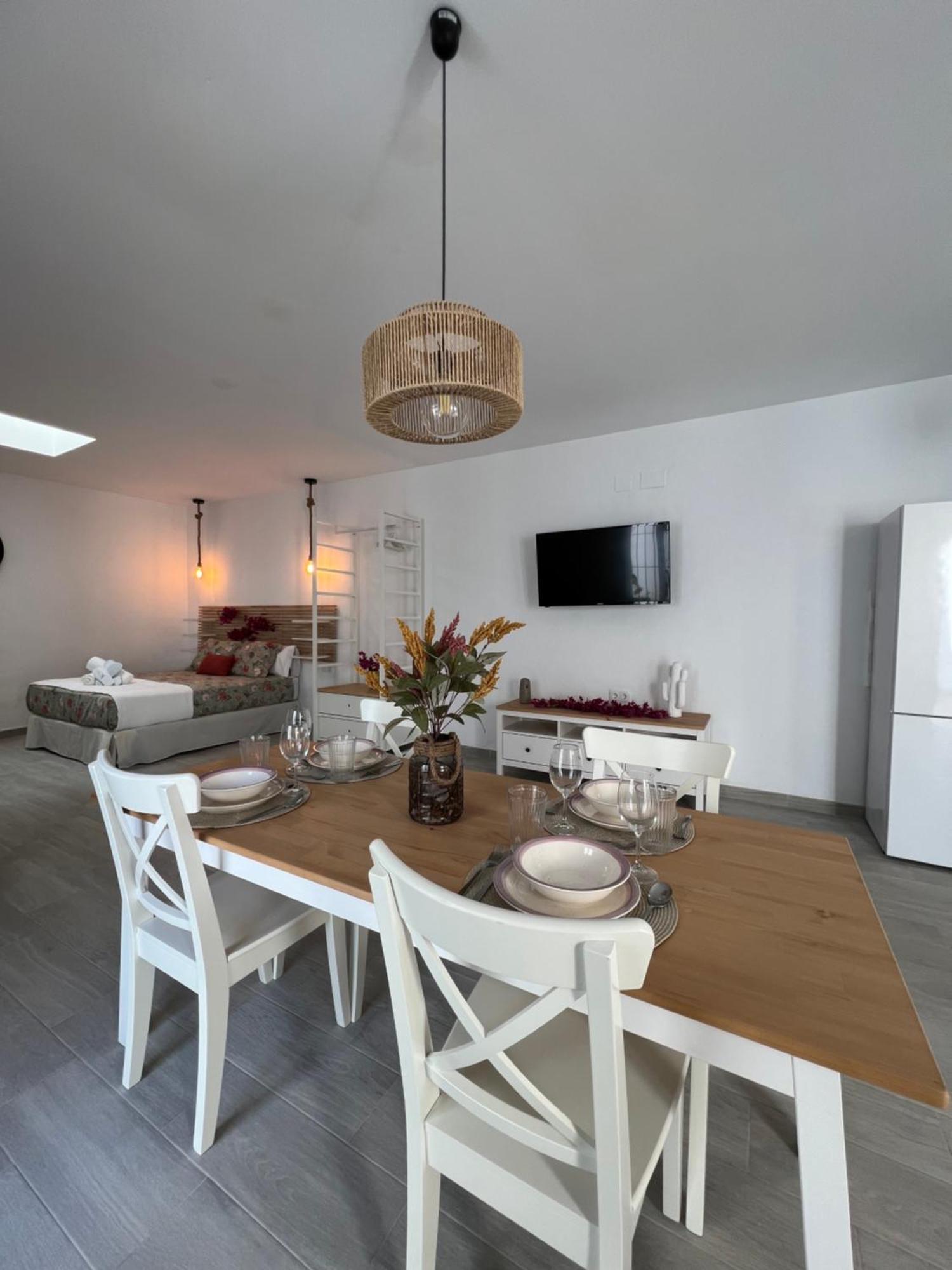 Apartamentos Turisticos A.Parra Херес де ла Фронтера Екстериор снимка