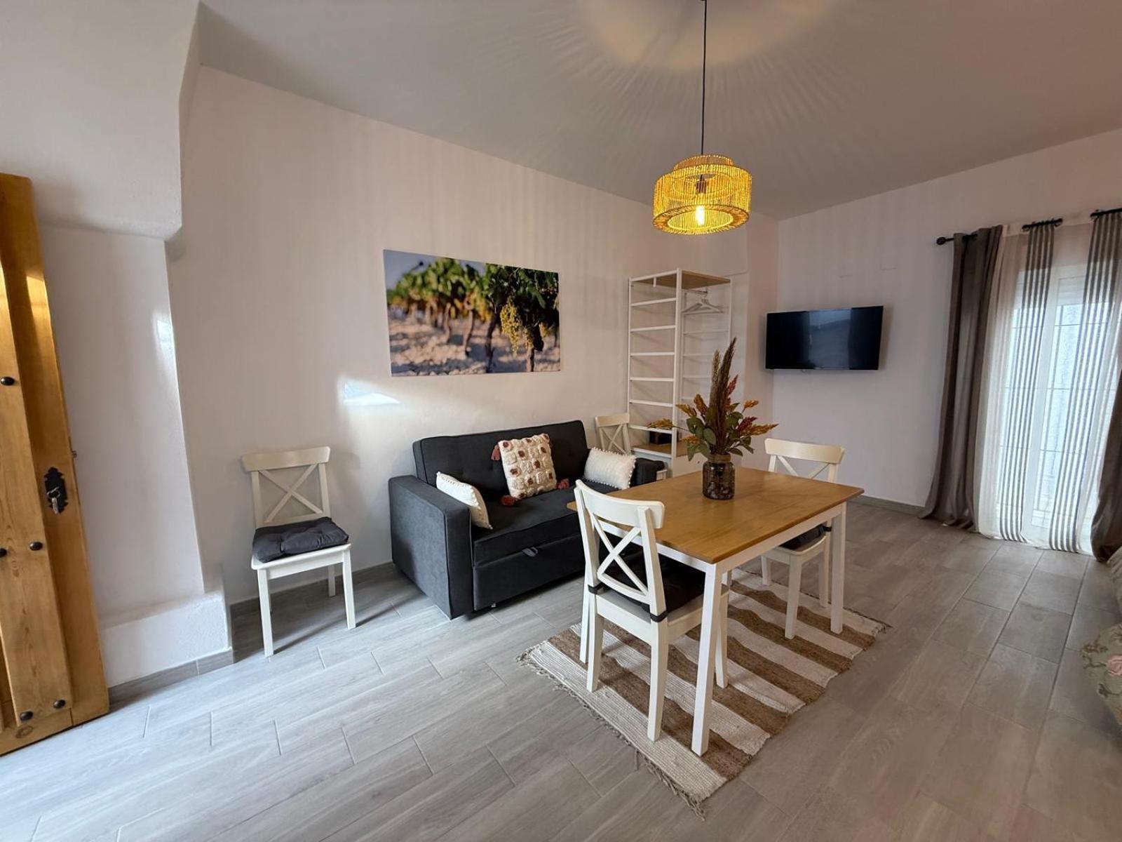 Apartamentos Turisticos A.Parra Херес де ла Фронтера Екстериор снимка